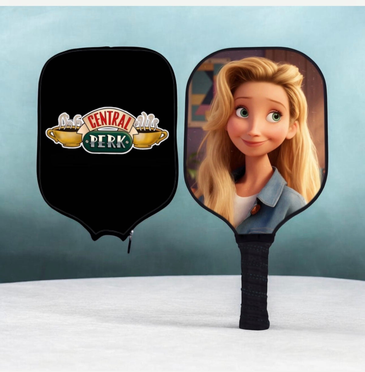 Friends at Central Perk - Phoebe Buffay - Pickleball Paddle & Cover