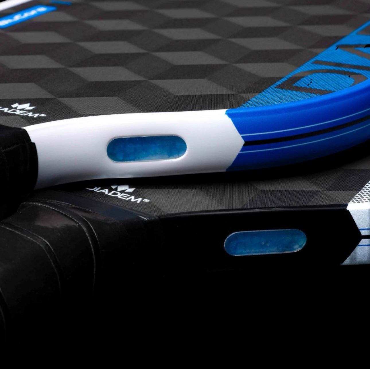 Diadem EDGE BluCore PRO 16MM - Pickleball Paddle