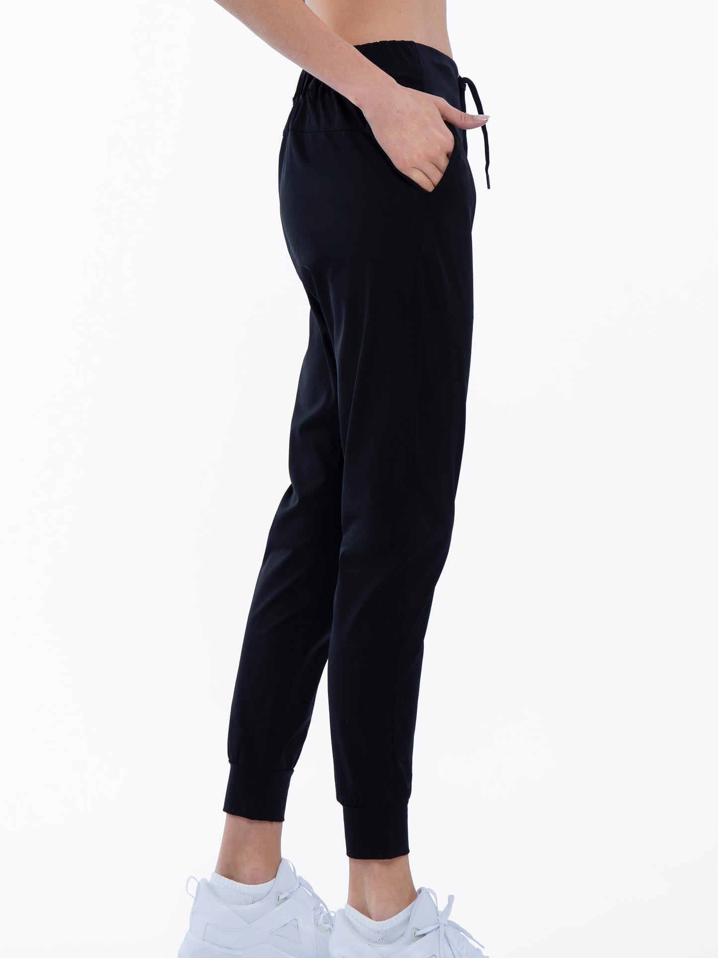 Alexa Jogger - Black