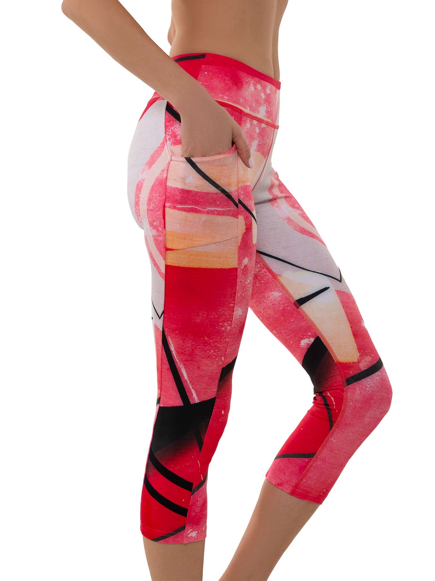 ELLE CAPRI | Performance Compression Leggings with Pockets