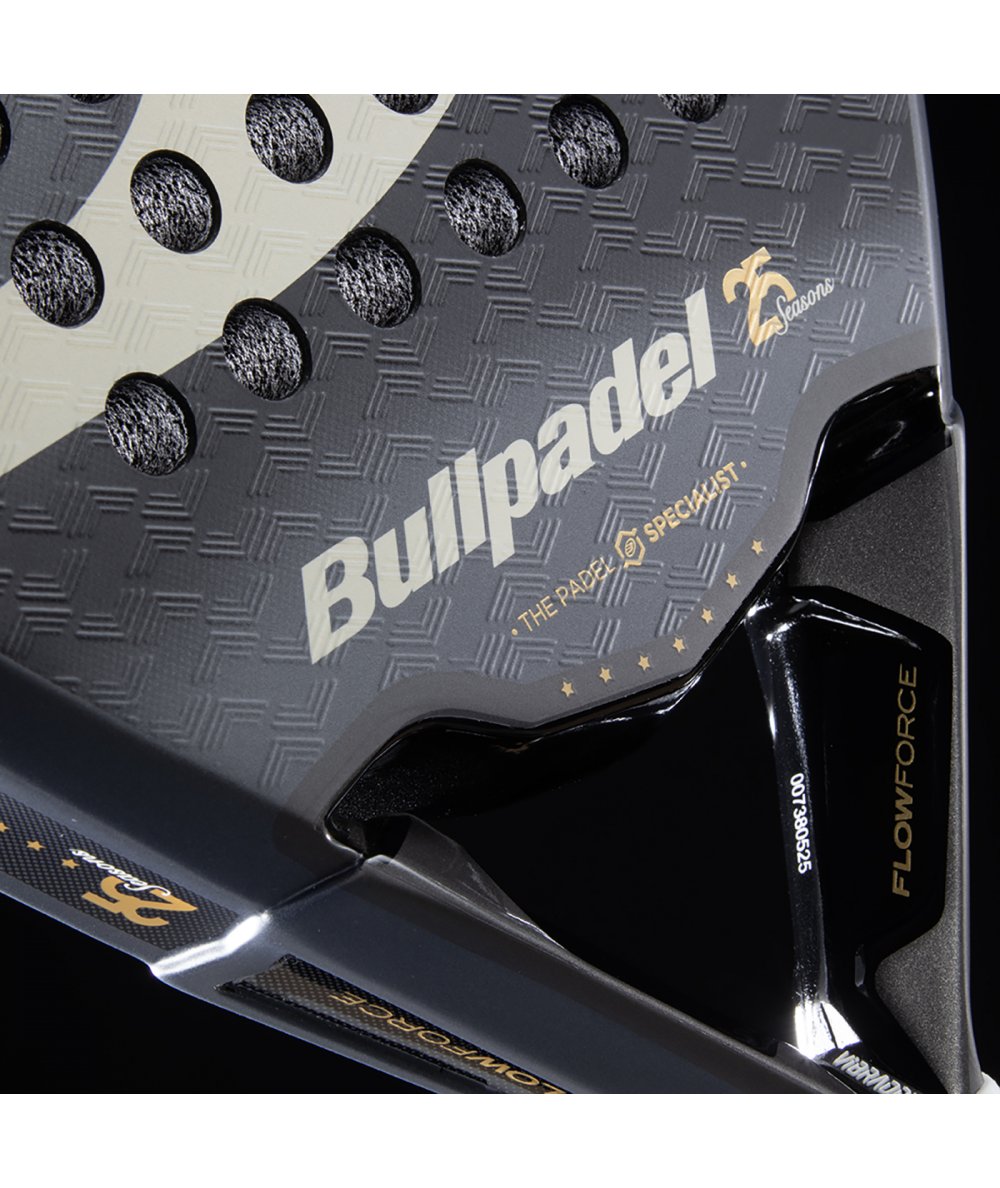 Bullpadel Padel Racket Flow Legend 26